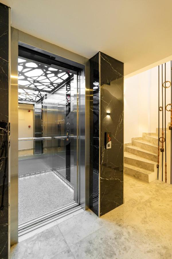 Castillo Rojo Hotel Istanbul Bagian luar foto