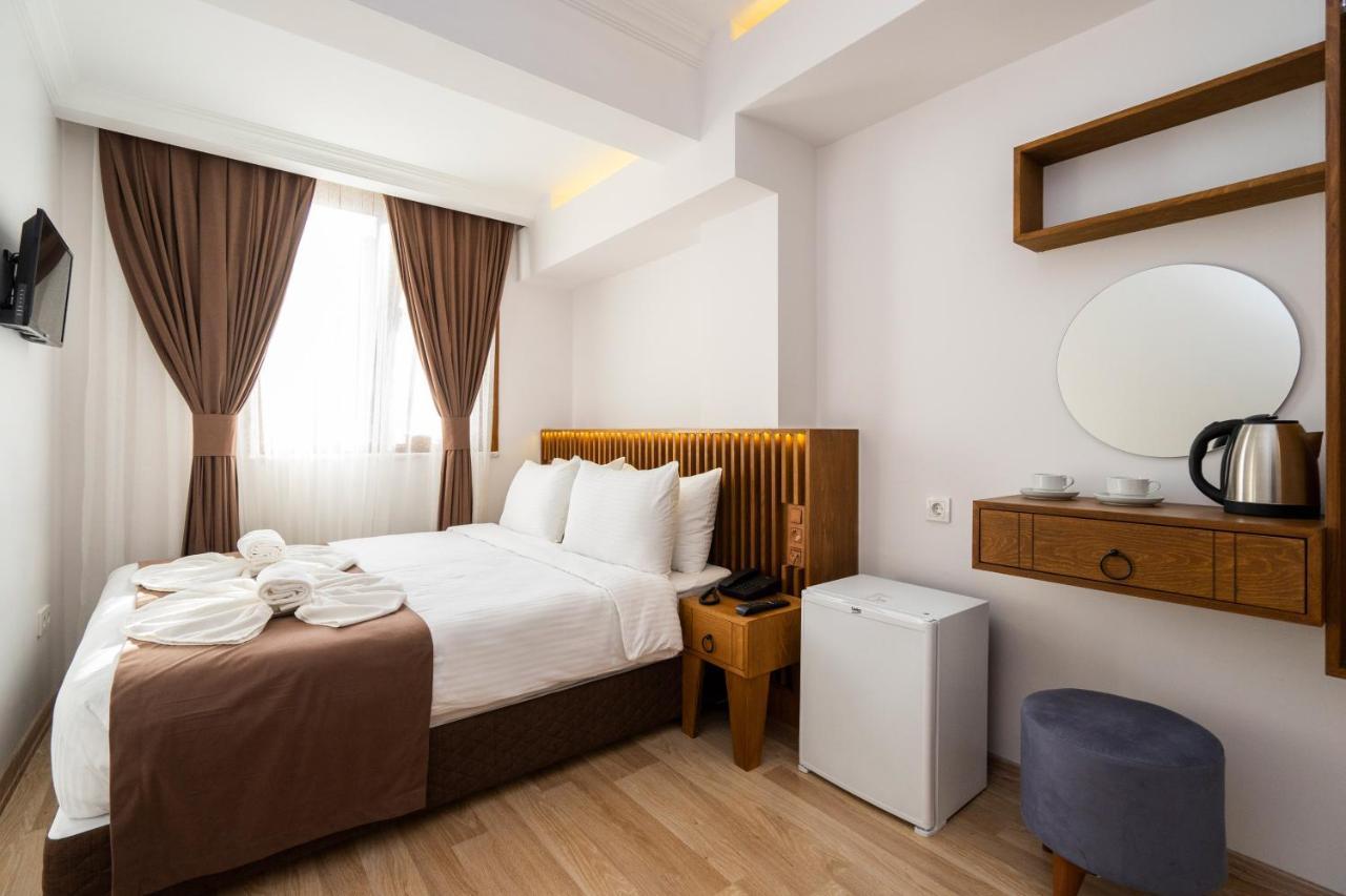 Castillo Rojo Hotel Istanbul Bagian luar foto